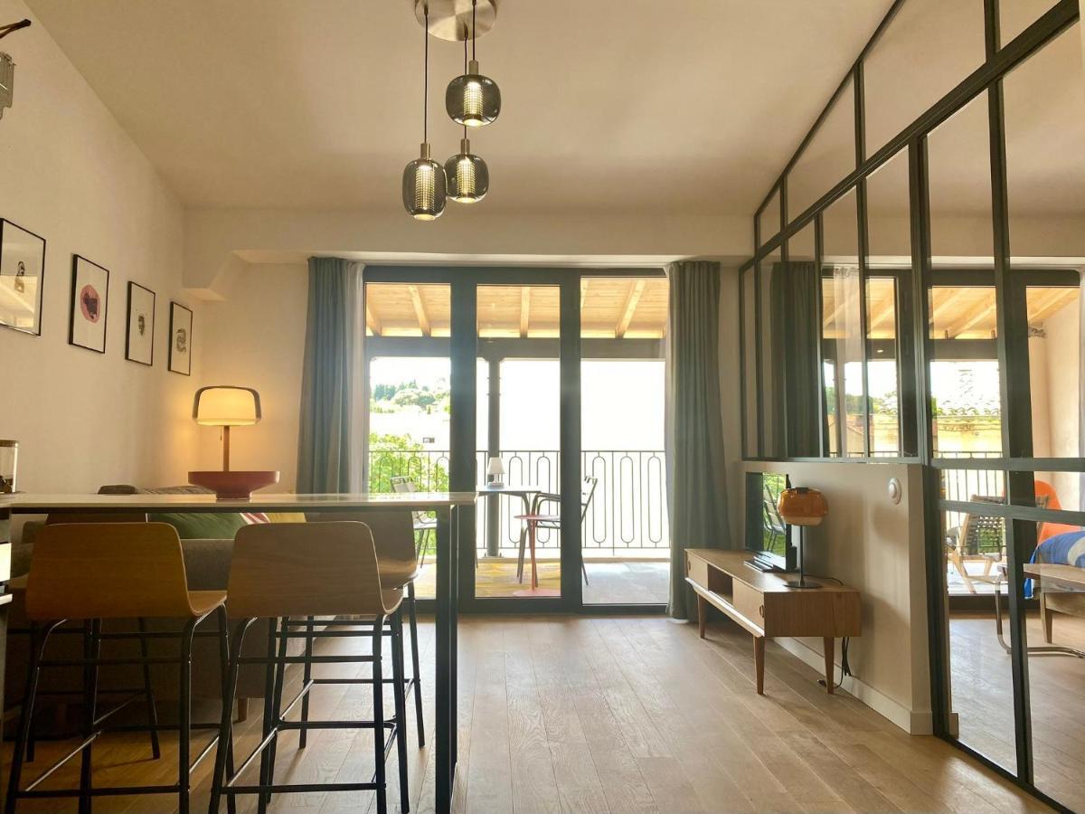 Gite Au Pied De La Cite Medievale - Le 127 Carcassonne Exteriör bild